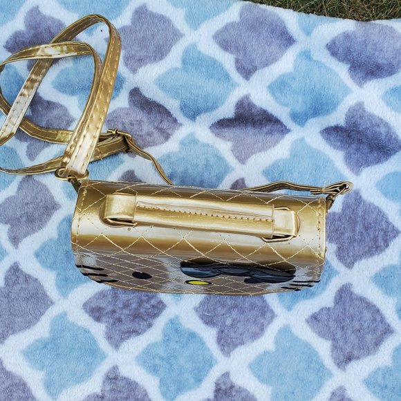 Hello Kitty Gold Faux Quilted leather Mini Bag - Picture 4 of 10